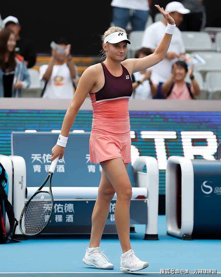 足坛得到广 足坛得到广