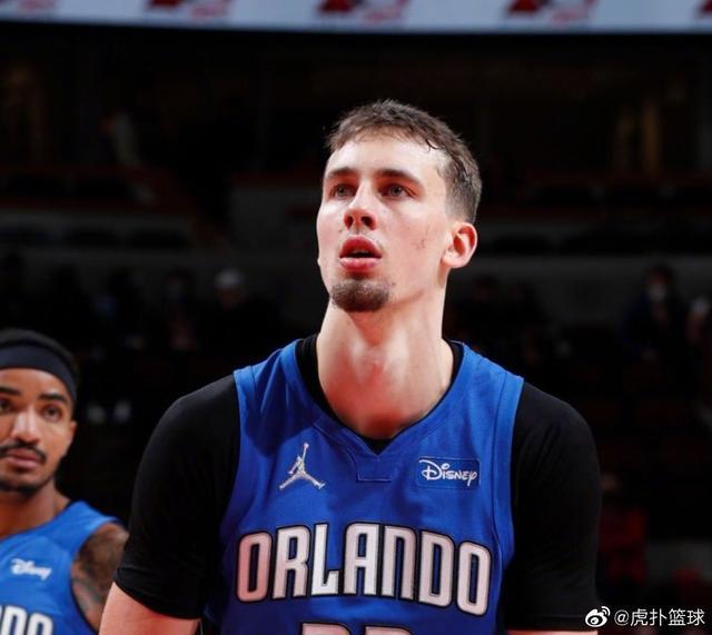 这幅画是两 这幅画是两