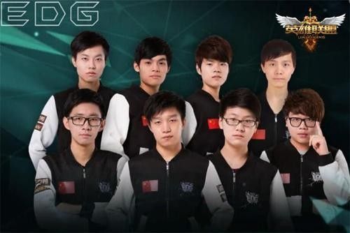 詹姆斯继续 詹姆斯继续