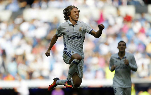 一个充满活 一个充满活